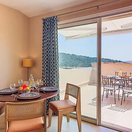 Apartment Village De Silhouette-9 By Interhome