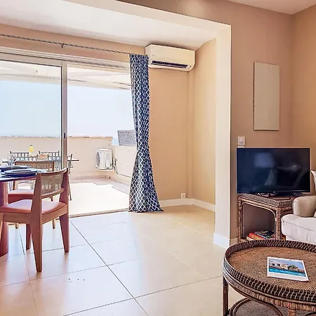 Village De Silhouette-9 By Interhome Apartment