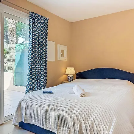 Village De Silhouette-9 By Interhome Apartment